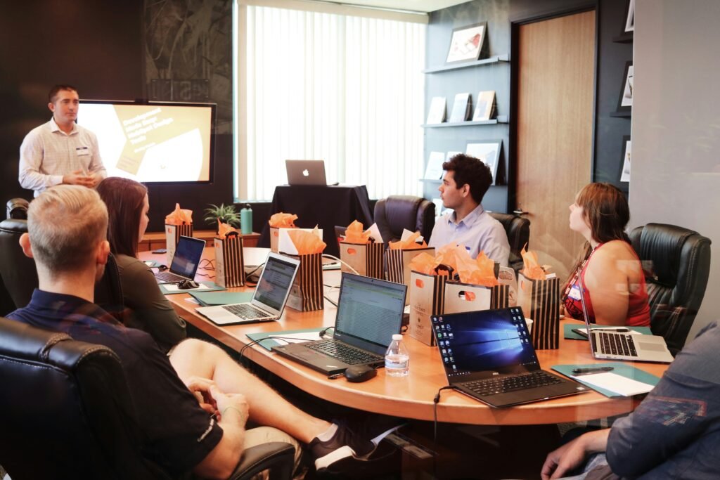 Employee vs. Contractor in California: What Workers Should Know